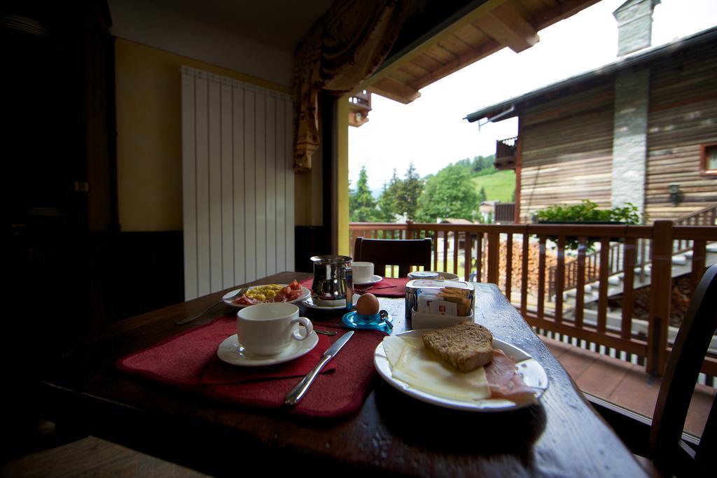 Hotel L' Aiglon Champoluc Chambre photo