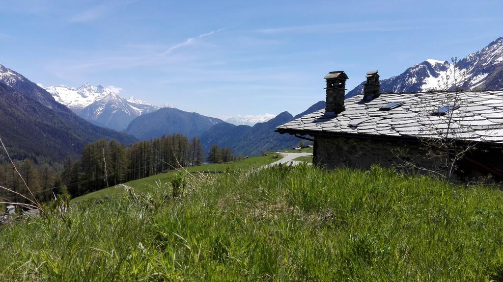 Hotel L' Aiglon Champoluc Extérieur photo