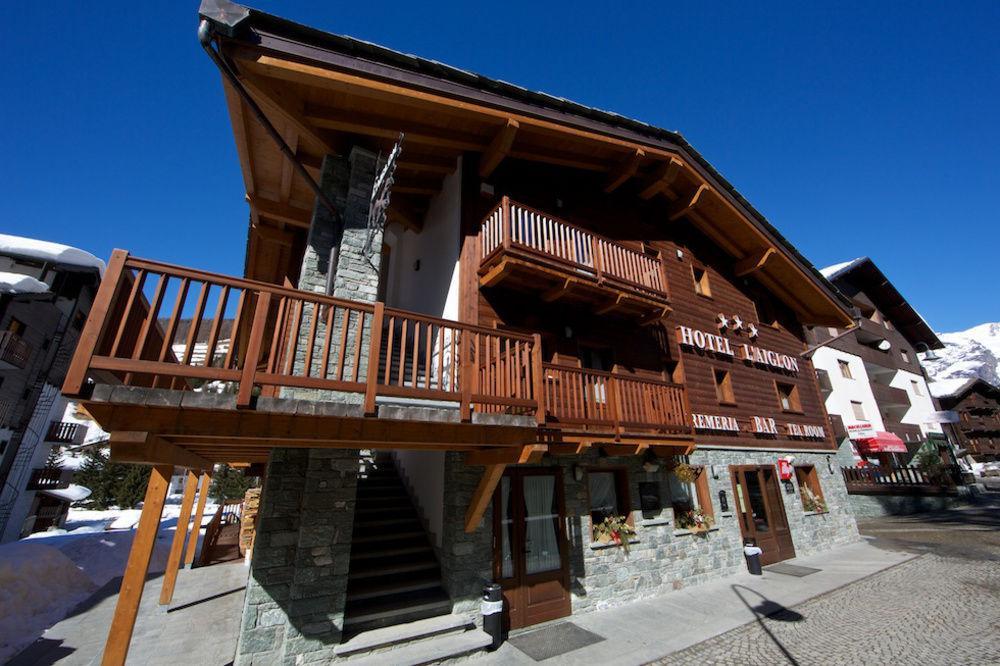 Hotel L' Aiglon Champoluc Extérieur photo