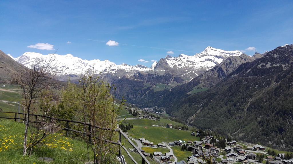 Hotel L' Aiglon Champoluc Extérieur photo