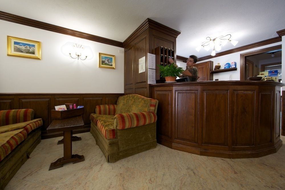 Hotel L' Aiglon Champoluc Extérieur photo